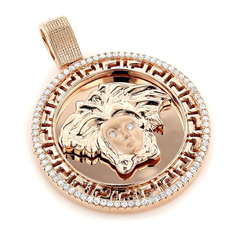 versace pendant 14k